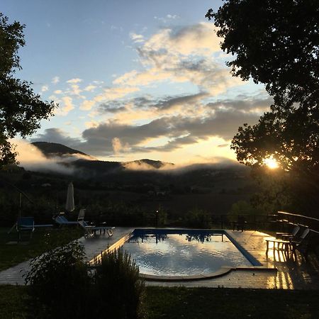 Agriturismo Gioie Di Campagna Fabriano Luaran gambar